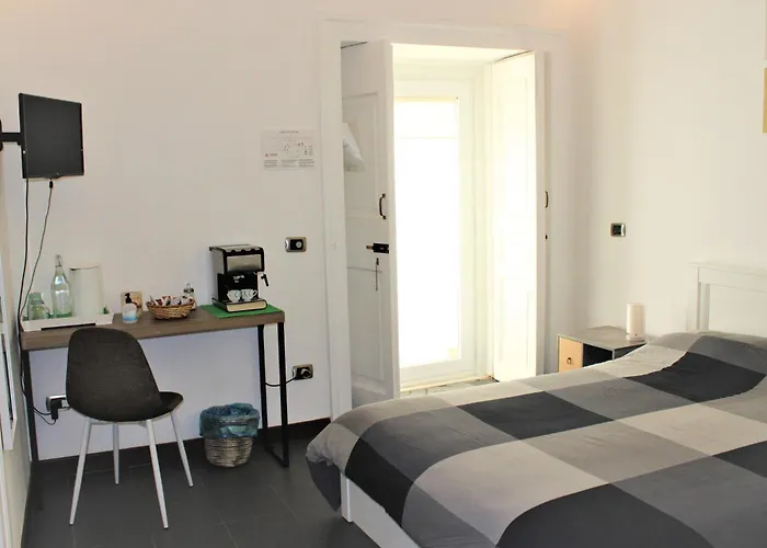 Bed and Breakfast Di affreschi e volte Napoli